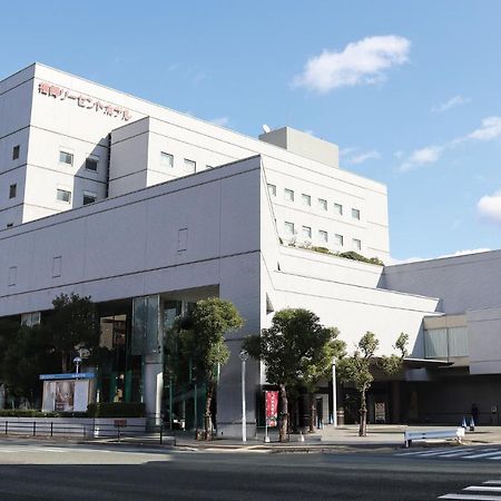 Fukuoka Recent Hotel Zewnętrze zdjęcie