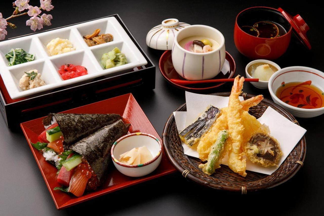 Fukuoka Recent Hotel Zewnętrze zdjęcie