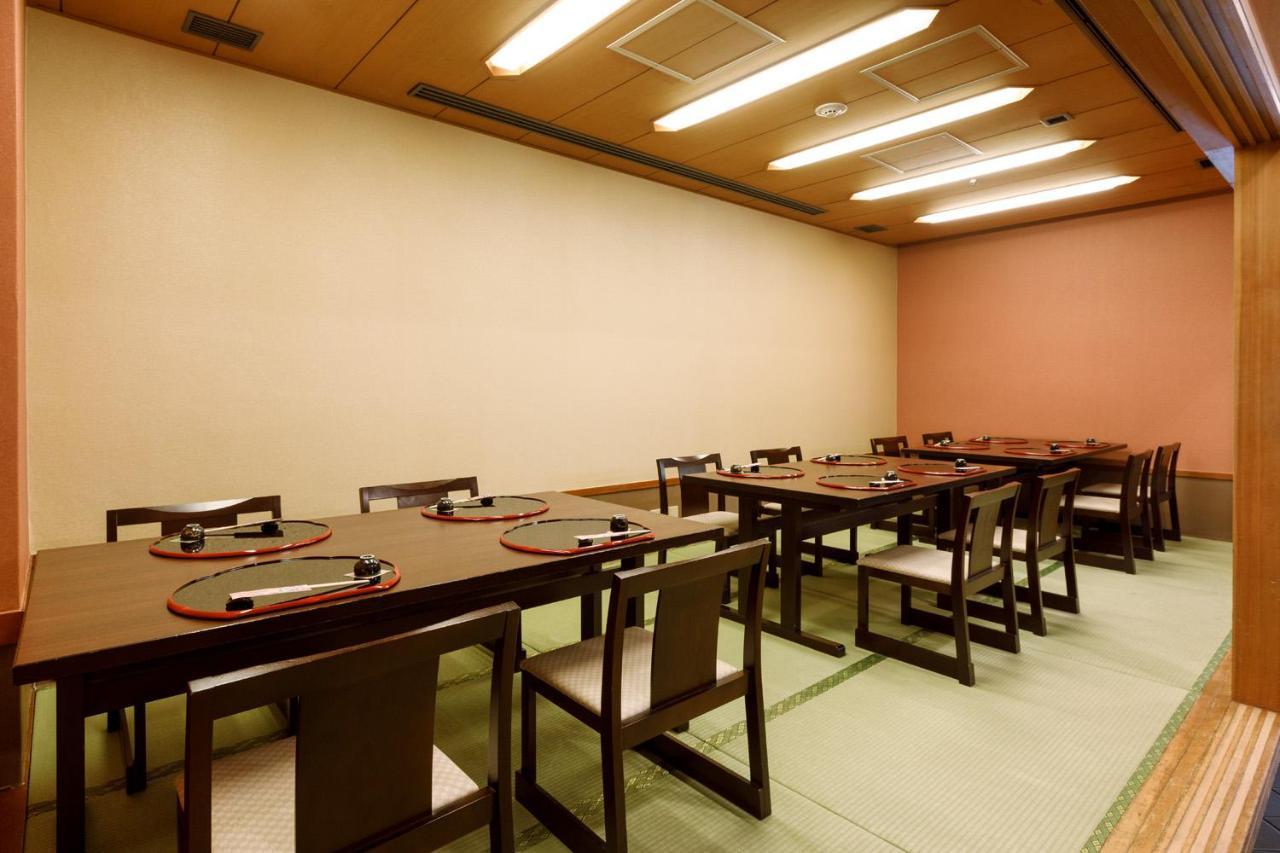 Fukuoka Recent Hotel Zewnętrze zdjęcie