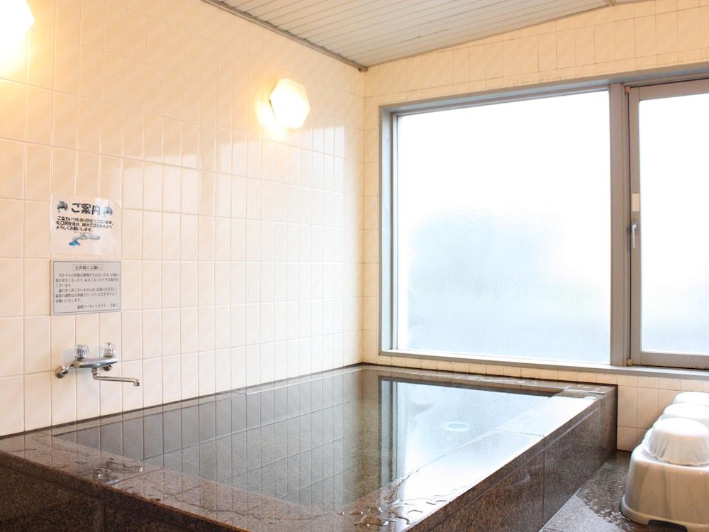 Fukuoka Recent Hotel Zewnętrze zdjęcie
