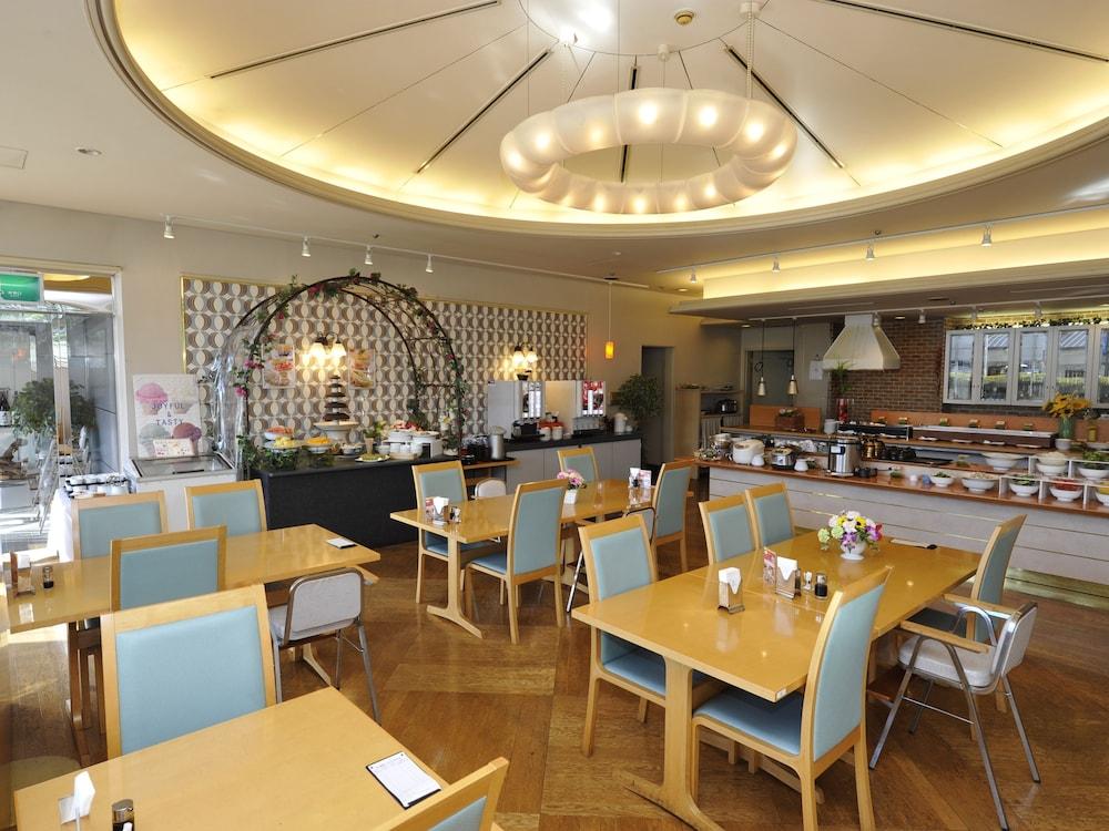 Fukuoka Recent Hotel Zewnętrze zdjęcie