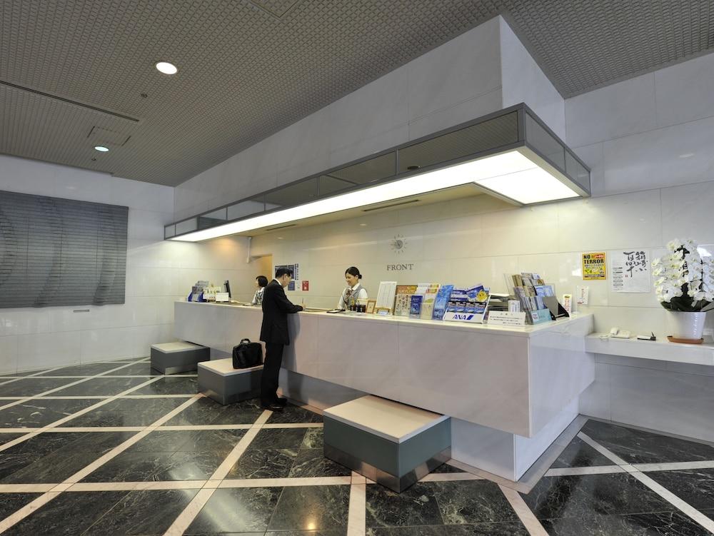Fukuoka Recent Hotel Zewnętrze zdjęcie