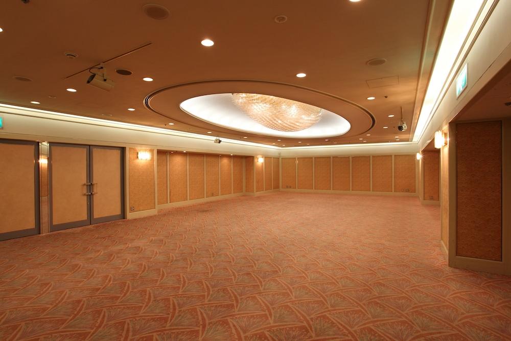 Fukuoka Recent Hotel Zewnętrze zdjęcie