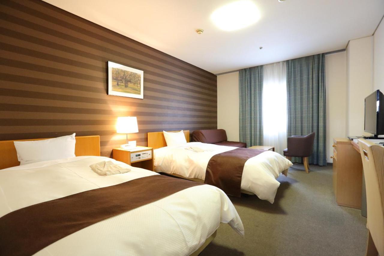 Fukuoka Recent Hotel Zewnętrze zdjęcie