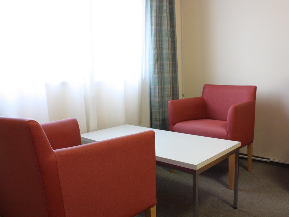 Fukuoka Recent Hotel Zewnętrze zdjęcie