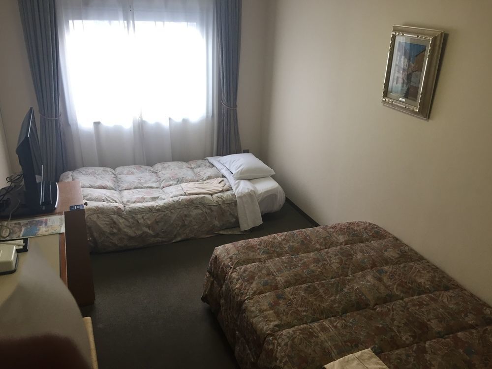 Fukuoka Recent Hotel Zewnętrze zdjęcie